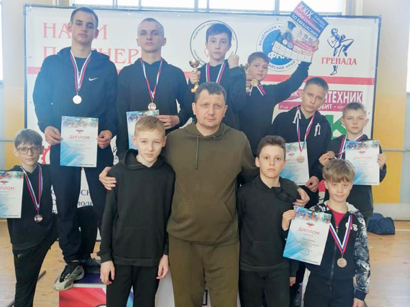 БЛЕСК МЕДАЛЕЙ В КИКБОКСИНГЕ И ВОЛЕЙБОЛЕ.