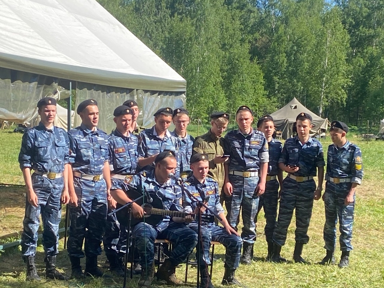 УЧЕБНО-ПОЛЕВОЙ ВЫХОД ВОСПИТАННИКОВ КАДЕТСКОГО КОРПУСА.